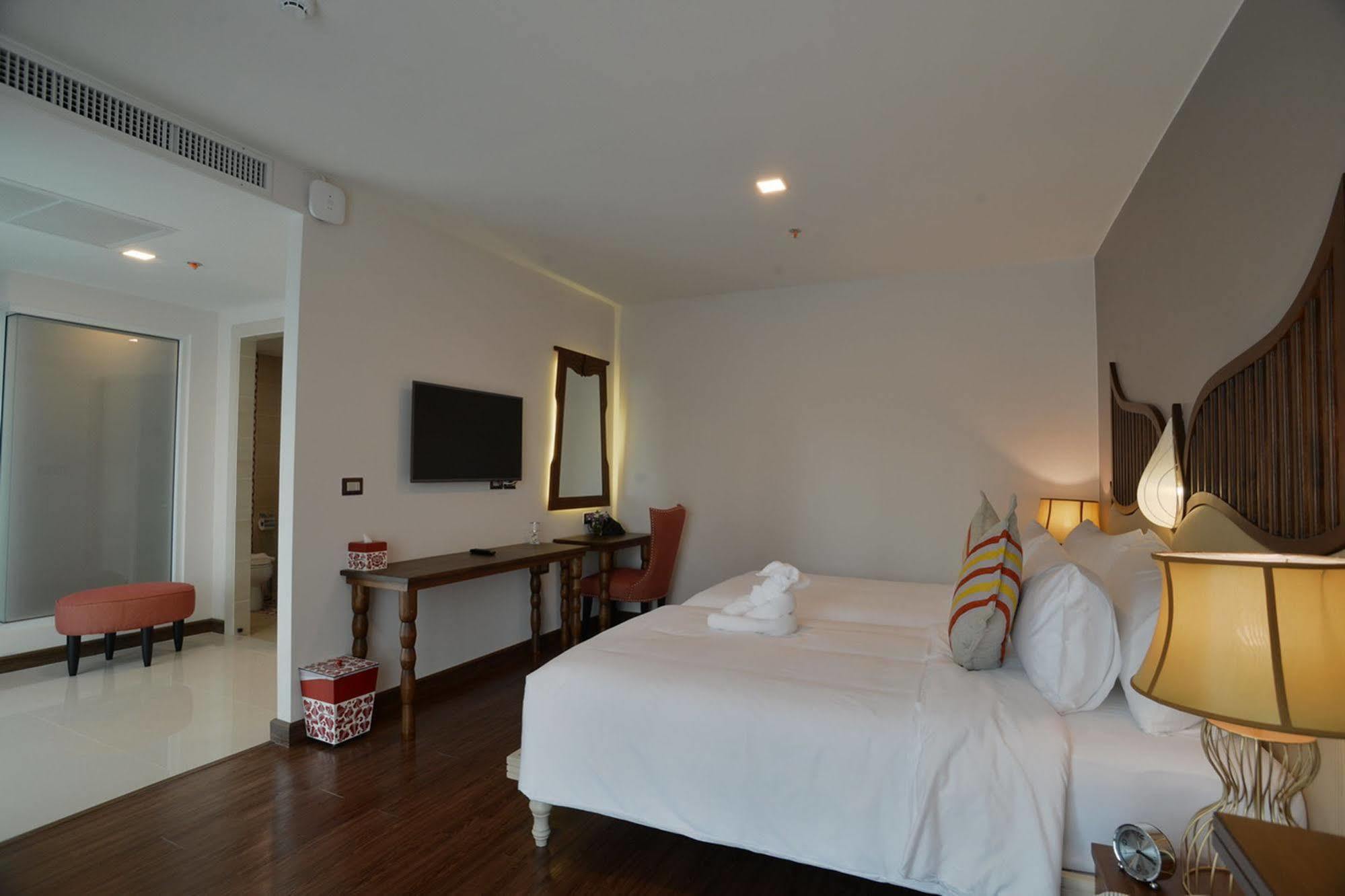 Baisirimaya Hotel Chiang Mai Dış mekan fotoğraf