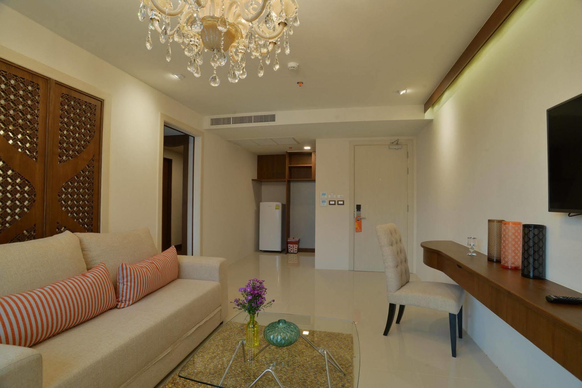 Baisirimaya Hotel Chiang Mai Dış mekan fotoğraf